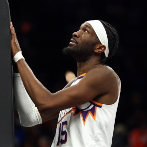 世界杯高清观看入口-末节未登场！马威：做好队友的后盾 一直盼着球队能找到办法赢球