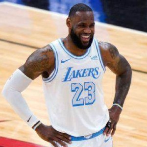 ESPN专家团投票：詹皇仍是联盟第一人 掘金需补强